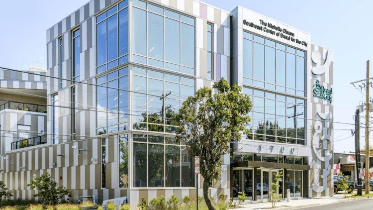 A new accessible medical center opens in Ward 8, DC