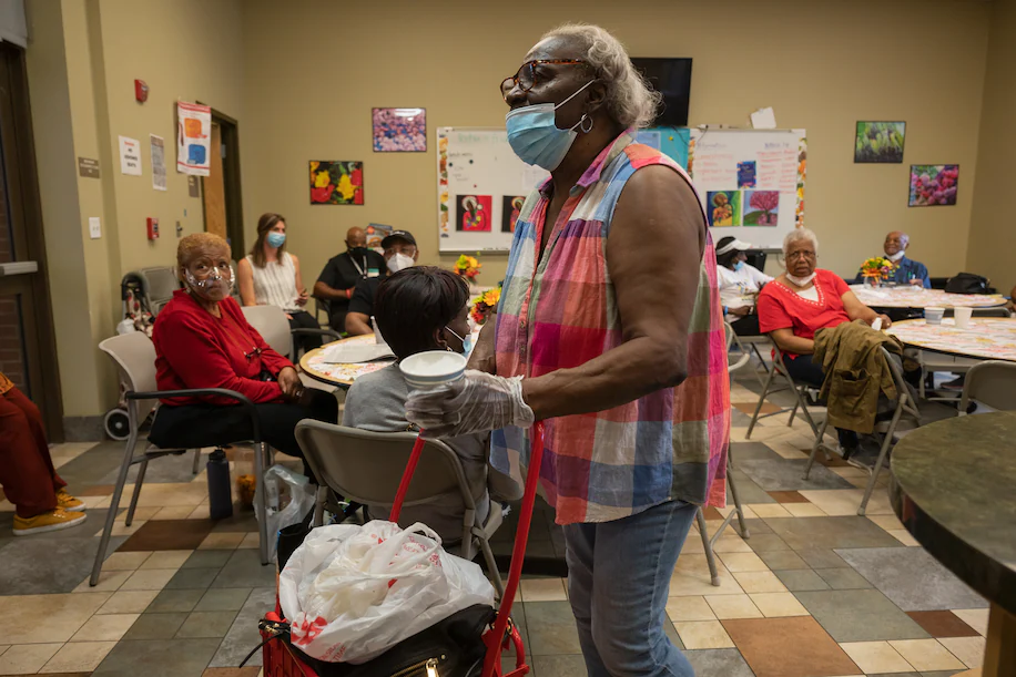 In D.C., Seniors Often Struggle to Find Food